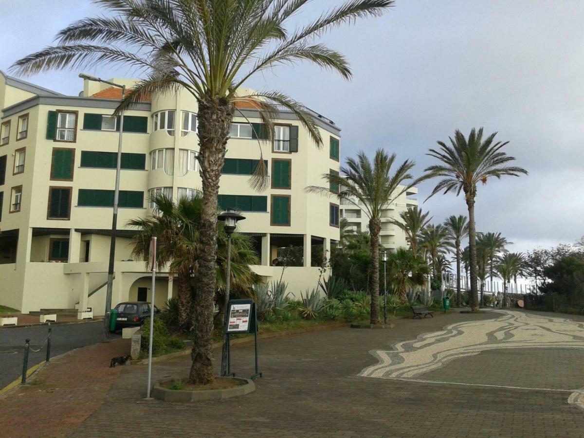Beach Flat - Apartamento Praia Doca Do Cavacas ฟุงชาล ภายนอก รูปภาพ