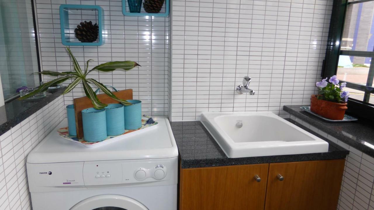 Beach Flat - Apartamento Praia Doca Do Cavacas ฟุงชาล ภายนอก รูปภาพ