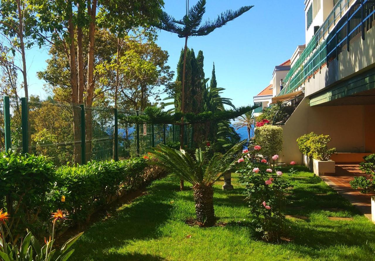 Beach Flat - Apartamento Praia Doca Do Cavacas ฟุงชาล ภายนอก รูปภาพ